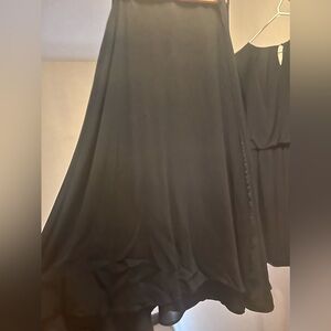 Jones&Co Rayon Skirt Size 10 Black corporate long